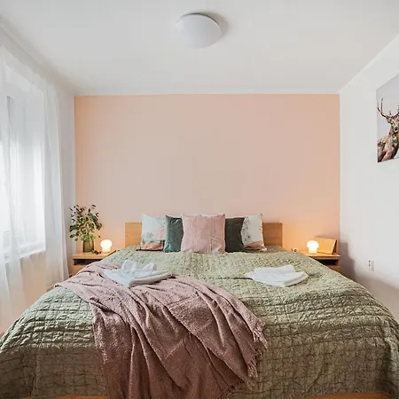 U Libusky By Goodnite Cz 3* 布尔诺
