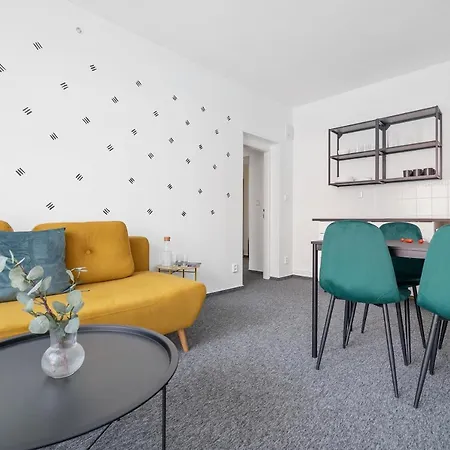 Penzion U Libusky By Goodnite Cz 招待所 3*